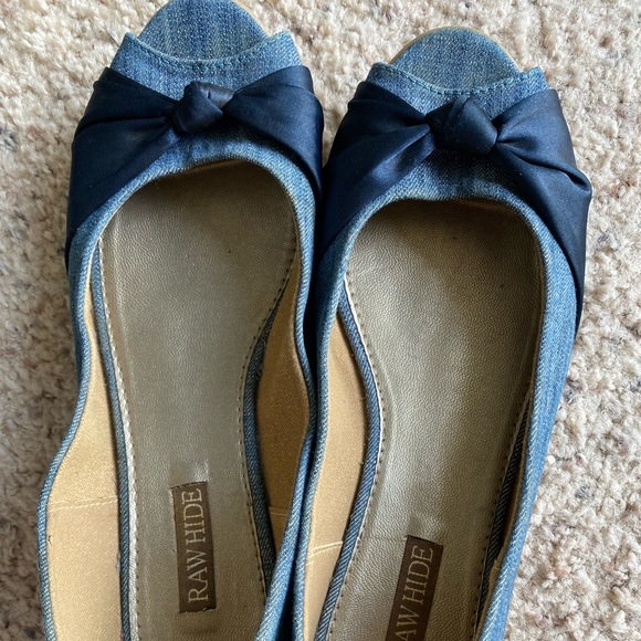 Ballet shoes - Picture 1 of 1